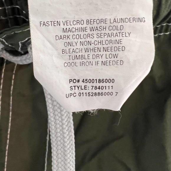 Speedo Mens Size XL Swim Trunks Shorts Marina Volley Eco Green Speed Dry Cargo - Picture 8 of 9